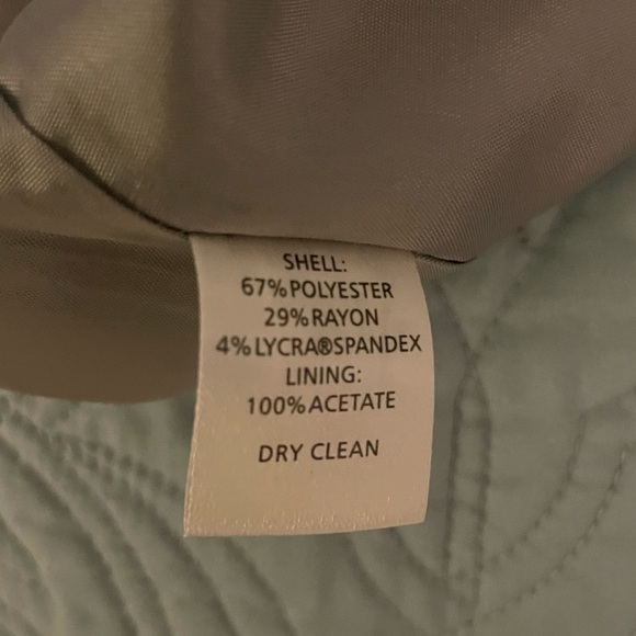 Ann Taylor Classic Dress - Picture 6 of 6